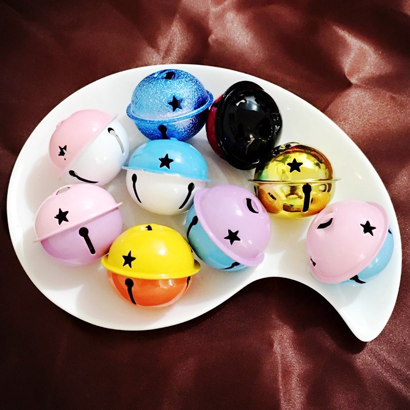 Charm (C347) slime/ Dụng Cụ Charm Trang Trí Hình Lục Lạc (Chuông) với hình Sao đa sắc (4cm)