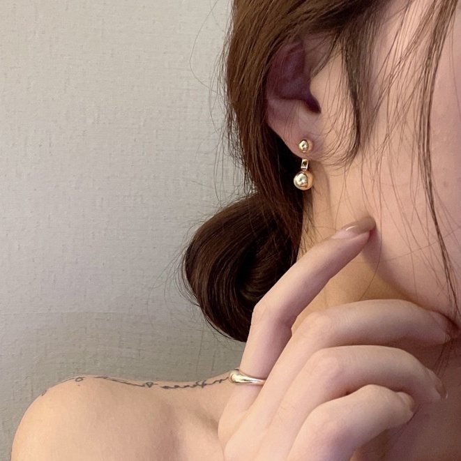 Bông tai nữ basic tròn Her Accessories chân xỏ bạc 925 an toàn H111