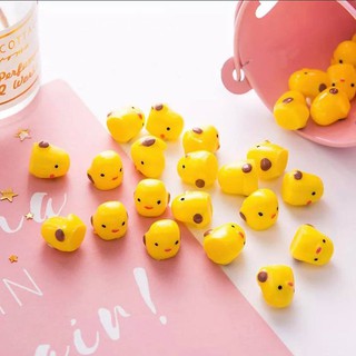 Gà con mini - trang trí tiểu cảnh