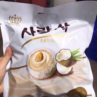 BÁNH DỪA CUỘN HẠNH NHÂN HÀN QUỐC 300g