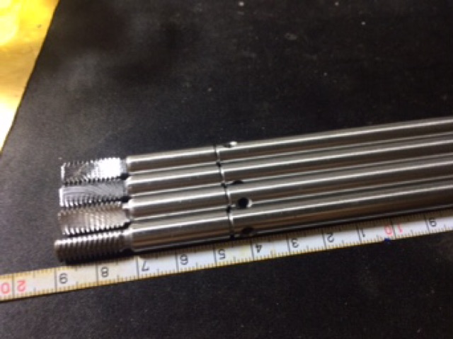 Cốt Quạt Asia và Senko