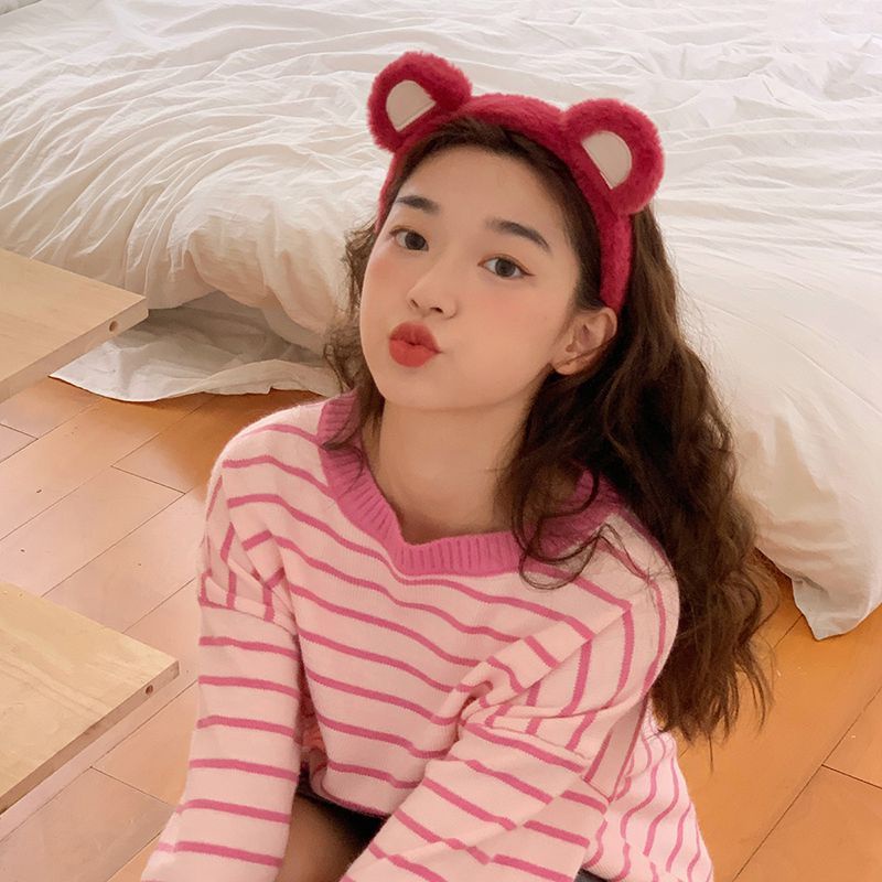 Băng Đô Cài Tóc Hình Gấu Bông Màu Dâu Tây Dễ Thương Cho Nữ