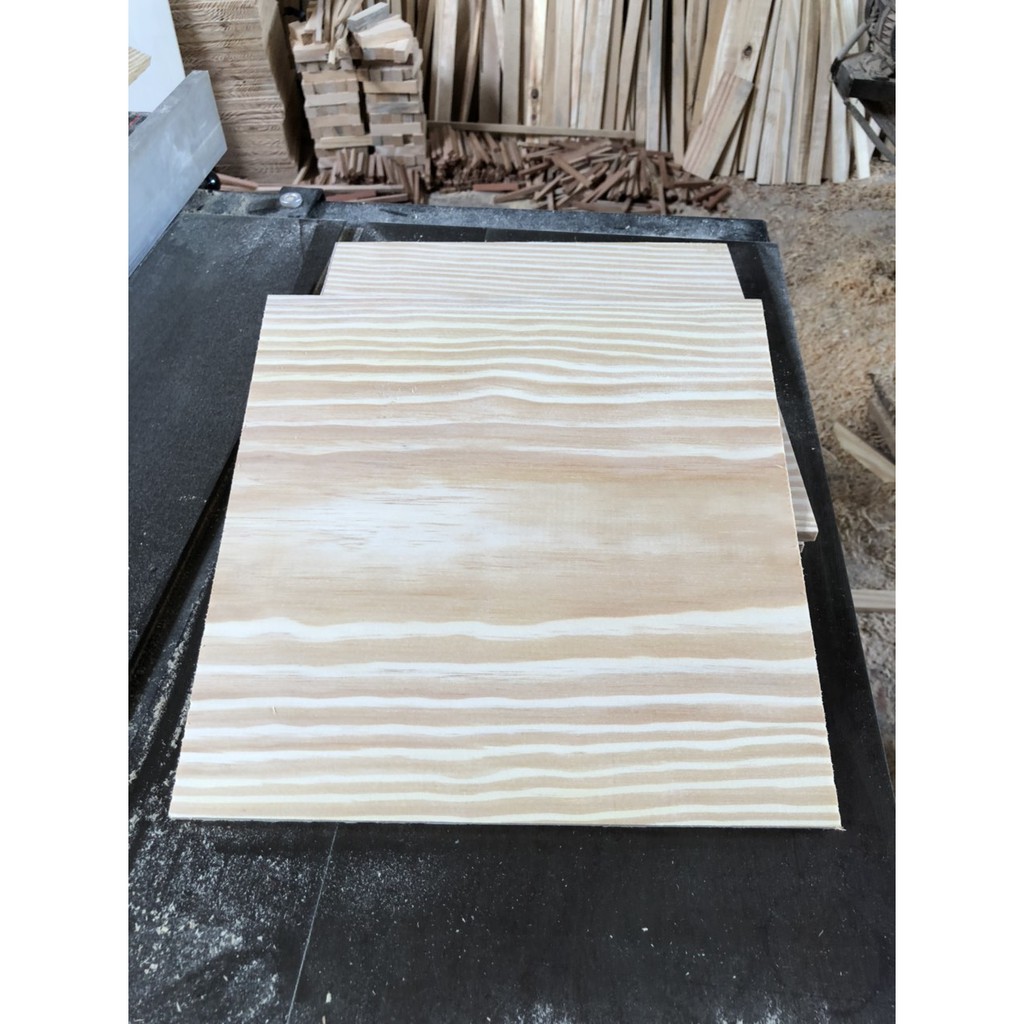 Mặt gỗ thông tự nhiên 30cmx30cm