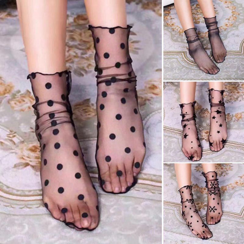 Tất lưới thiết kế độc đáo dành cho phái nữ