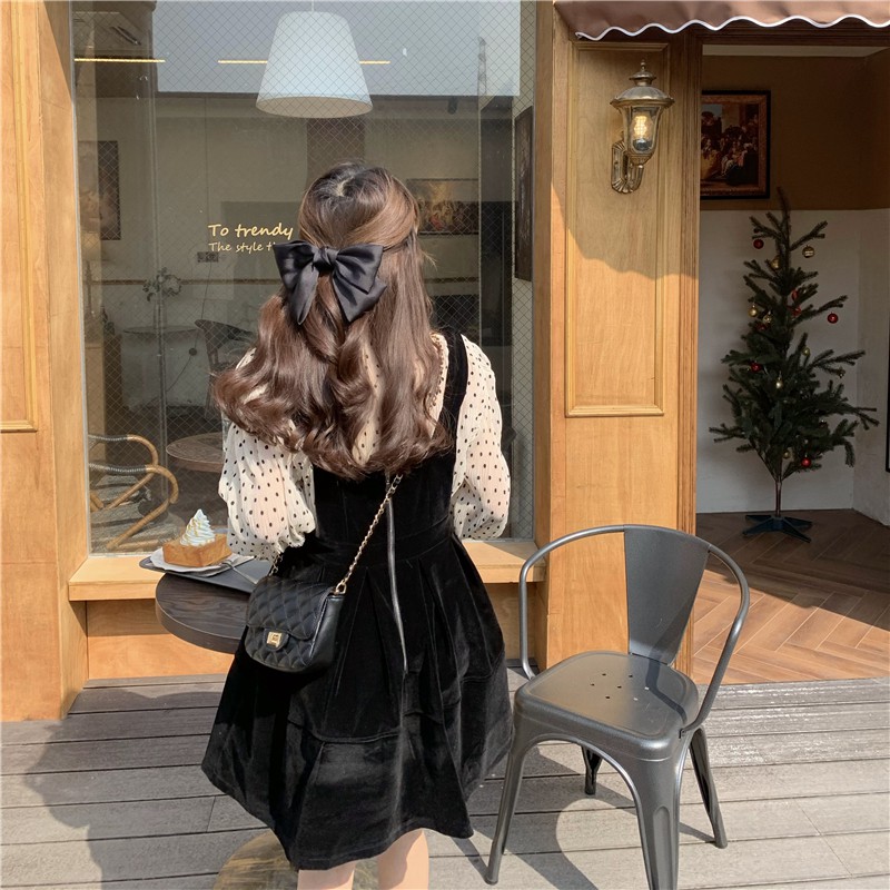 Kumivn SẴN set váy lolli yếm đen nhung dày và áo chấm bị phong cách ulzzang Hàn Quốc