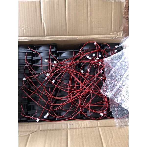 Quạt làm mát 8x8x2,4 - 12v, 0.30a mới 100% siêu mạnh.