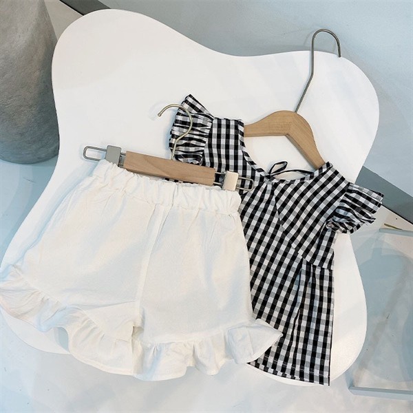 Set áo kẻ caro quần trắng bé 0704SA