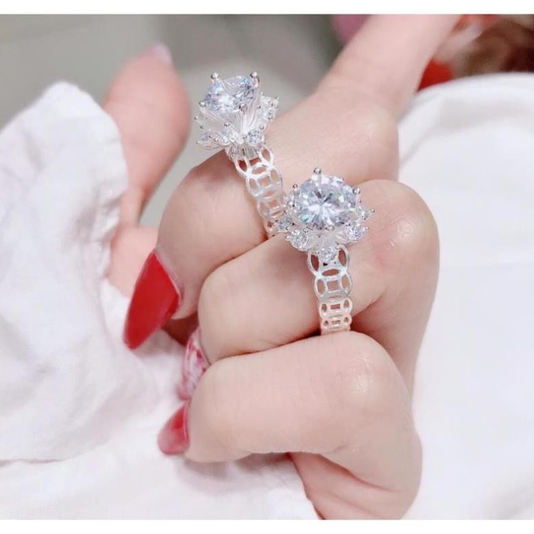 nhẫn nữ , bạc ý s925 với viên đá chủ 5li , siêu sáng , siêu lấp lánh , thân kim tiền , giúp chiêu tài hút lộc , kiệt tác