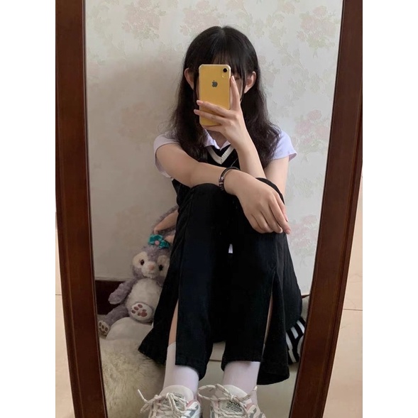 Quần Jeans Dài Ống Đứng Xẻ Ống