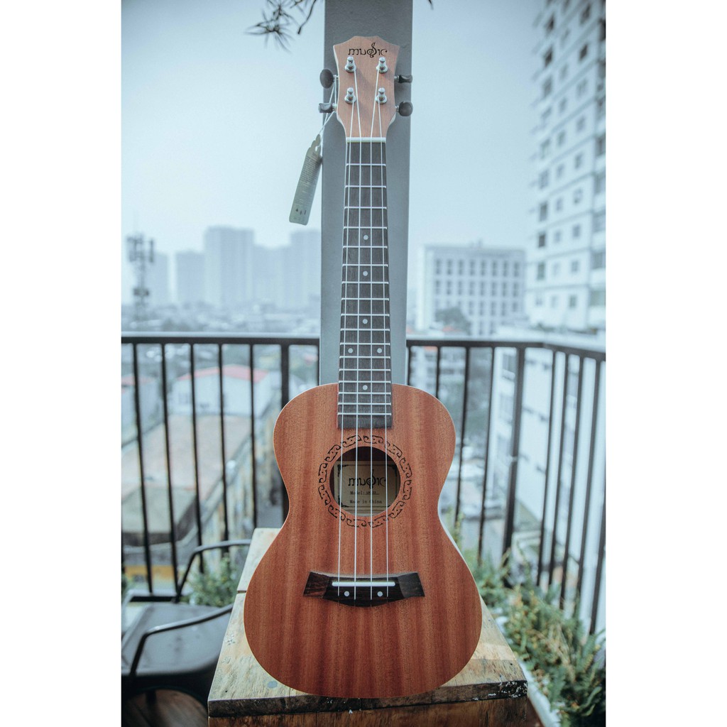 Đàn ukulele Concert 23inch Music UK - 23