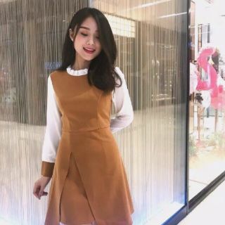 Đầm kiểu tay phối voan công sở