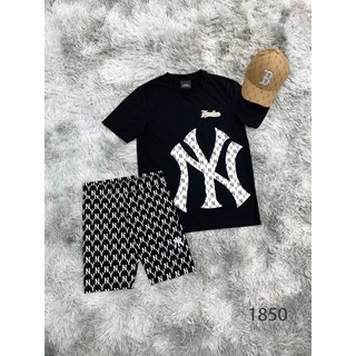 | Ảnh Thật | Áo Yankee Đen Trắng Logo Trước