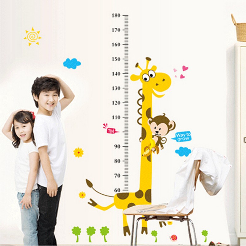 Thước dán tường hình hươu cao cổ theo dõi chiều cao cho bé