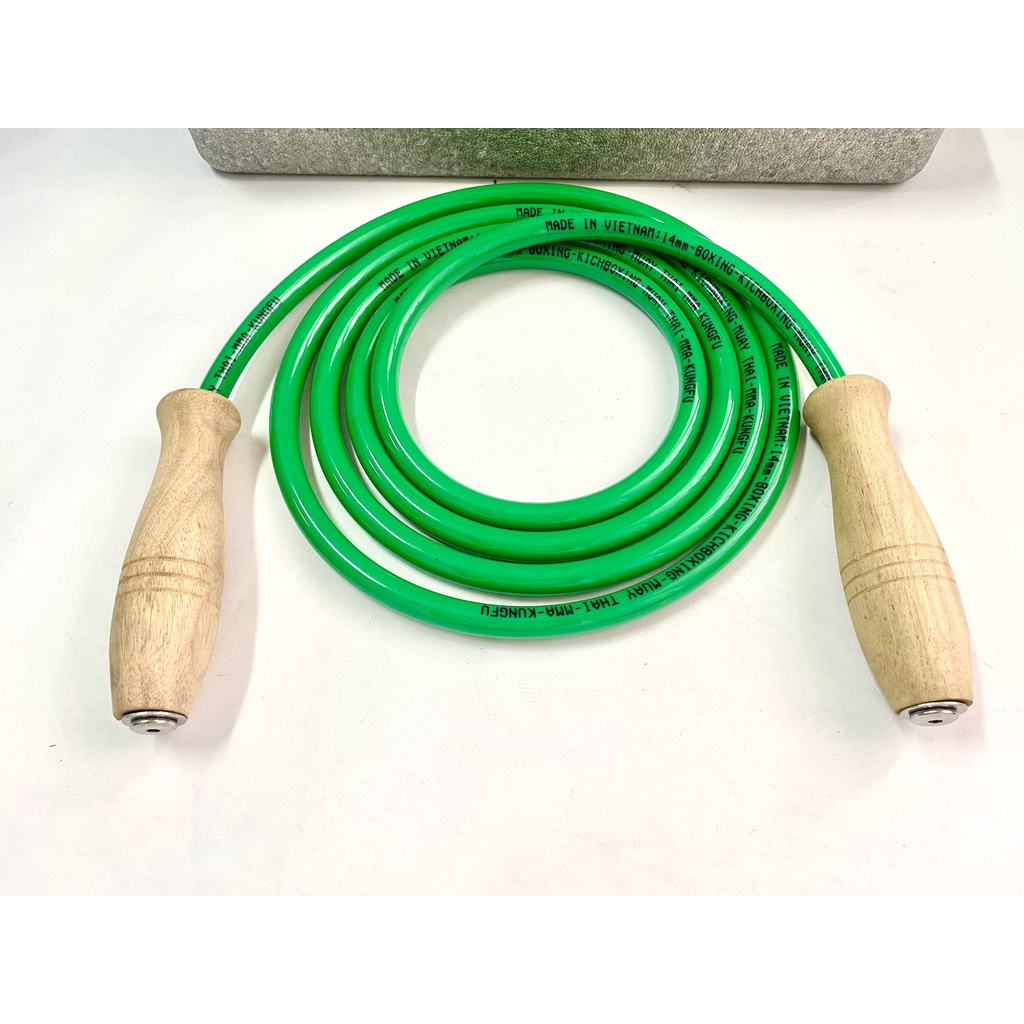 Dây Nhảy thể lực bản to cán gỗ dây nhựa 14mm  dùng cho thể lực rất tốt dài 3m