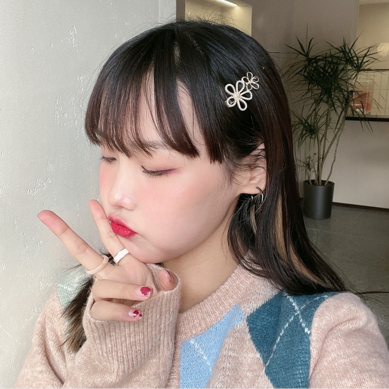 Kẹp Tóc Hình Hoa Đính Ngọc Trai Lấp Lánh Phong Cách Hàn Quốc