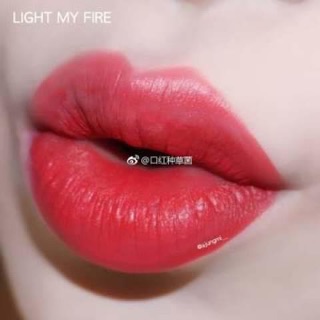 💝Son NARS Light My Fire- Màu Đỏ Cam rạng rỡ