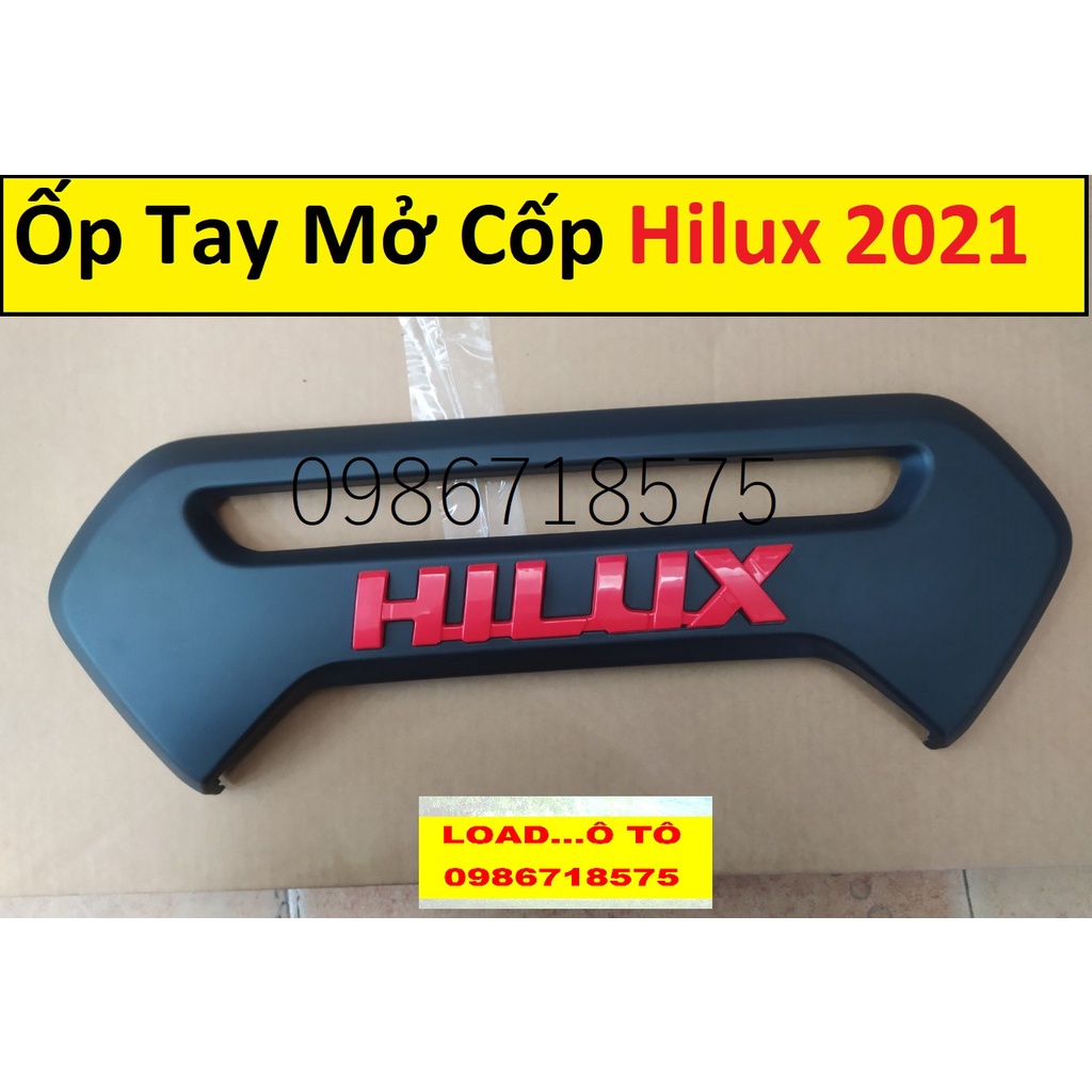 Ốp Tay Mở Cốp Xe Toyota Hilux 2022-2021 Mẫu Nhựa Đen Cao Cấp