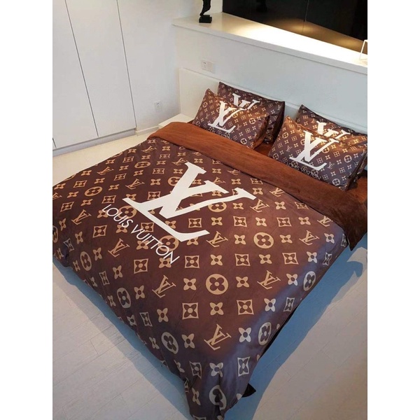 BỘ DRAP & CHĂN CHẦN BÔNG NỈ NHUNG THƯƠNG HIỆU LV NÂU
