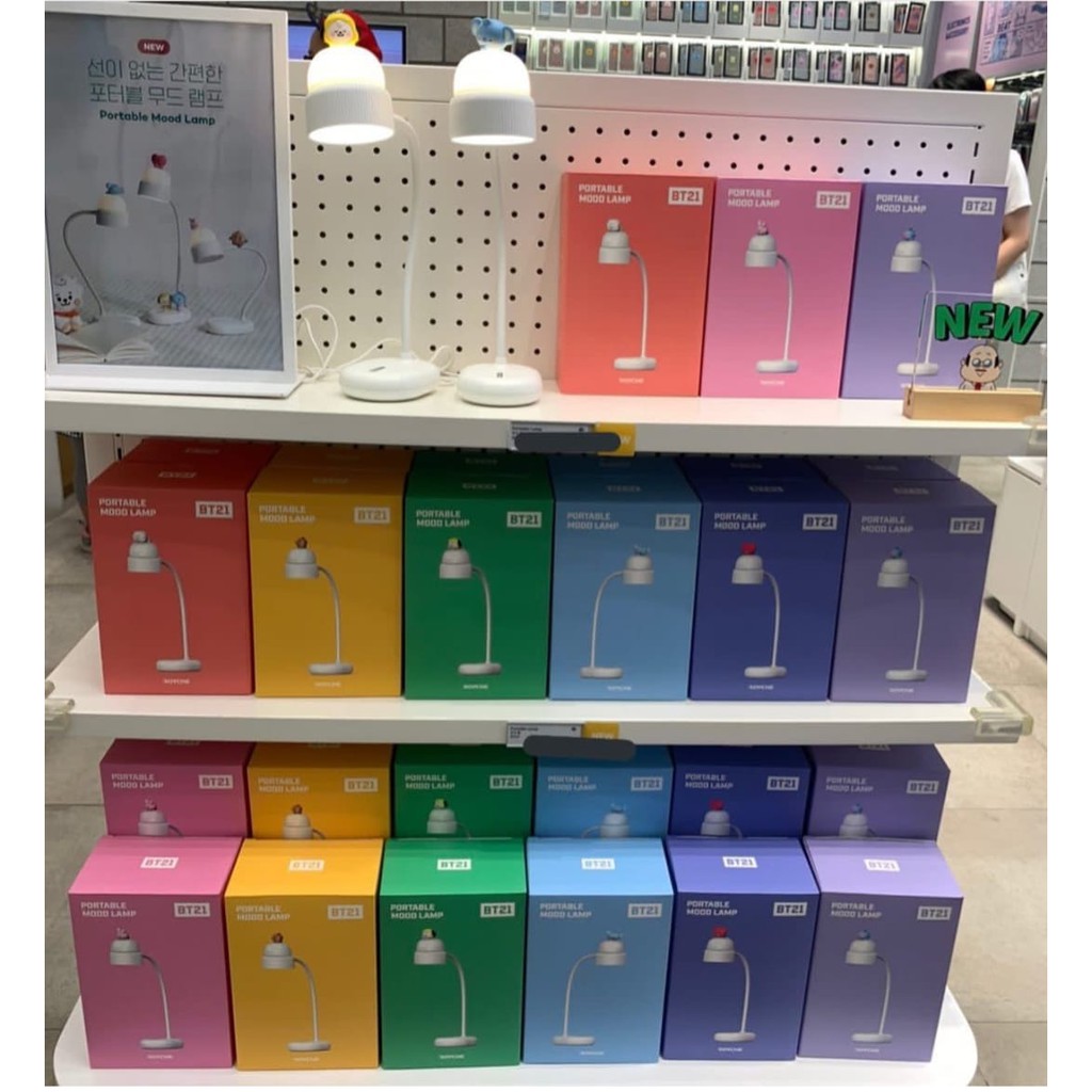 SALE SỐC - BT21 Baby Portable Lamp Mood Light - Đèn học BT21