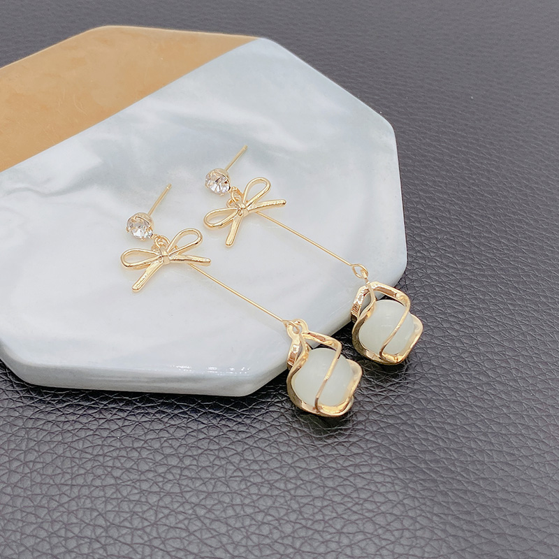 Bông tai dáng dài đính nơ phối tua rua phong cách Hàn Quốc đơn giản thời trang cho nữ