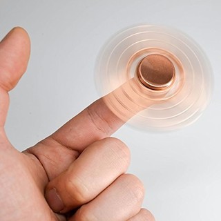 [XẢ HÀNG] CON QUAY 2 CÁNH FIDGET SPINNER