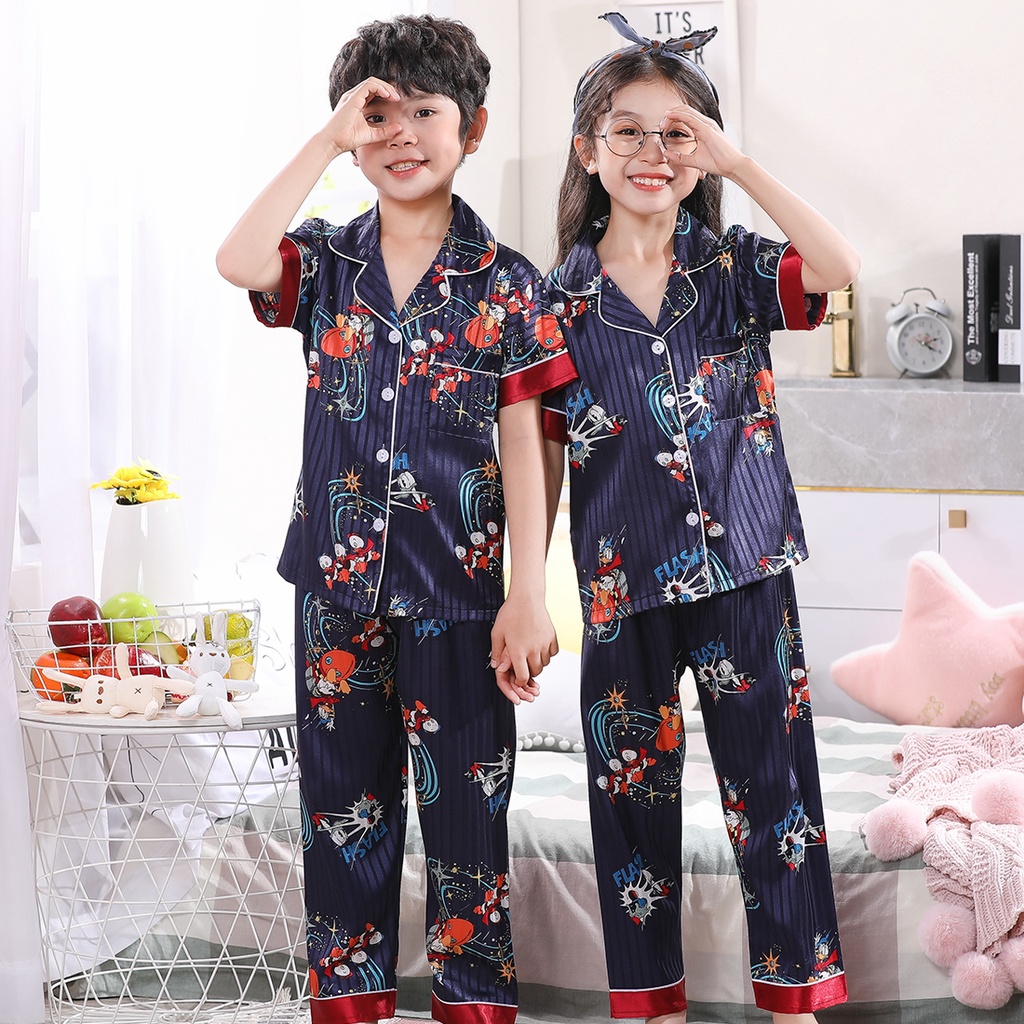 Bộ Đồ Ngủ Tay Ngắn In Họa Tiết Hoạt Hình Dễ Thương Cho Bé