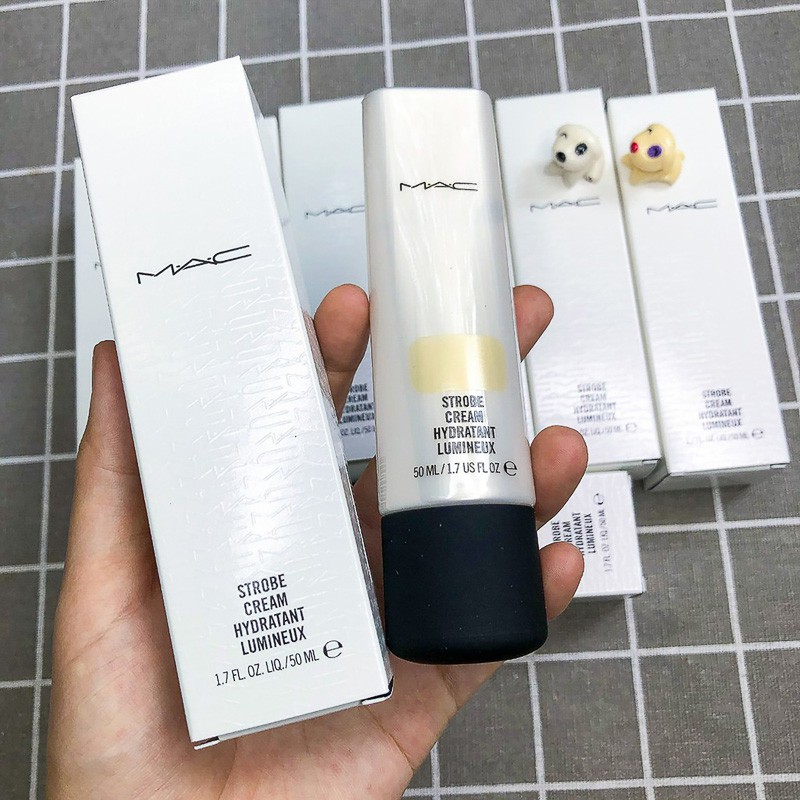 Kem lót Mac Strobe Cream Hydratant Lumineux