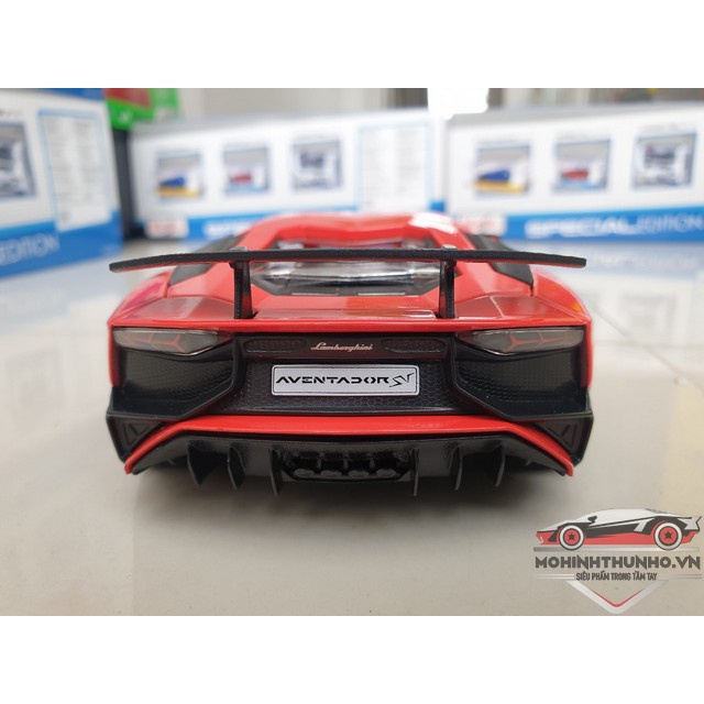 Xe mô hình Lamborghini Aventador, tỉ lệ 1:24, Bburago