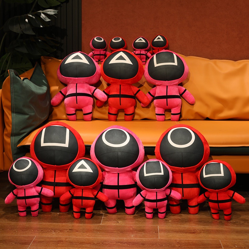 Thú Nhồi Bông Hình Nhân Vật Peluche Trong Peluche Kích Thước 20cm