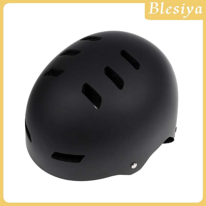 Mũ bảo hiểm an toàn khi chơi thể thao