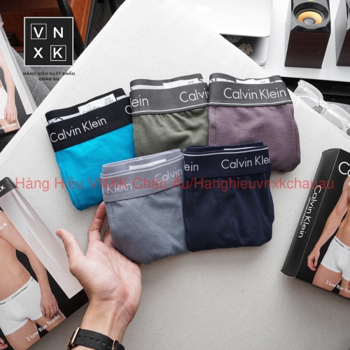 Hộp Pack 3 quần lót nam Boxer 𝐂𝐊 có 5 màu co giãn, thoáng khí, vải lụa cao cấp xuất xịn chính hãng