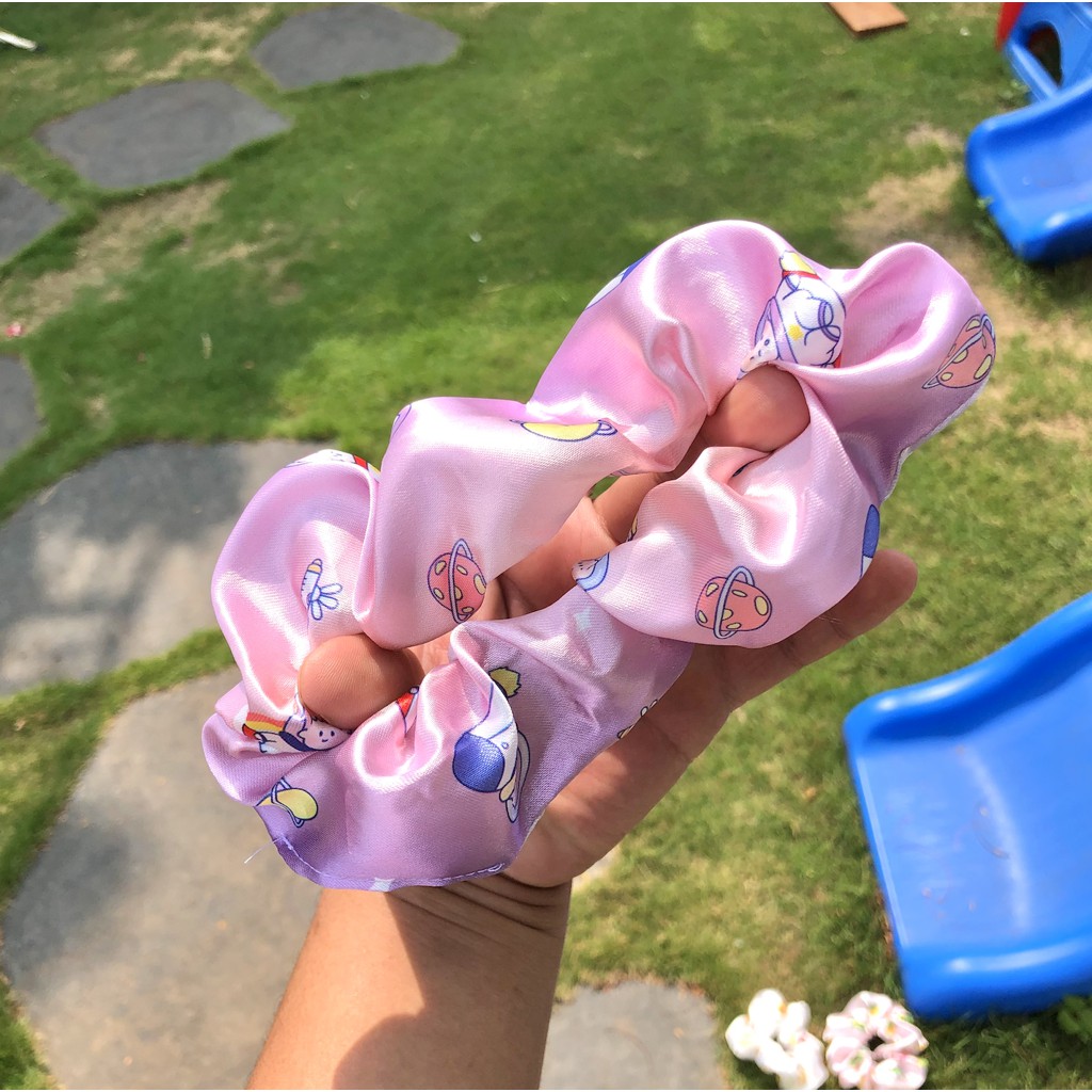 Cột tóc scrunchies bò sữa, cột tóc con vật dễ thương