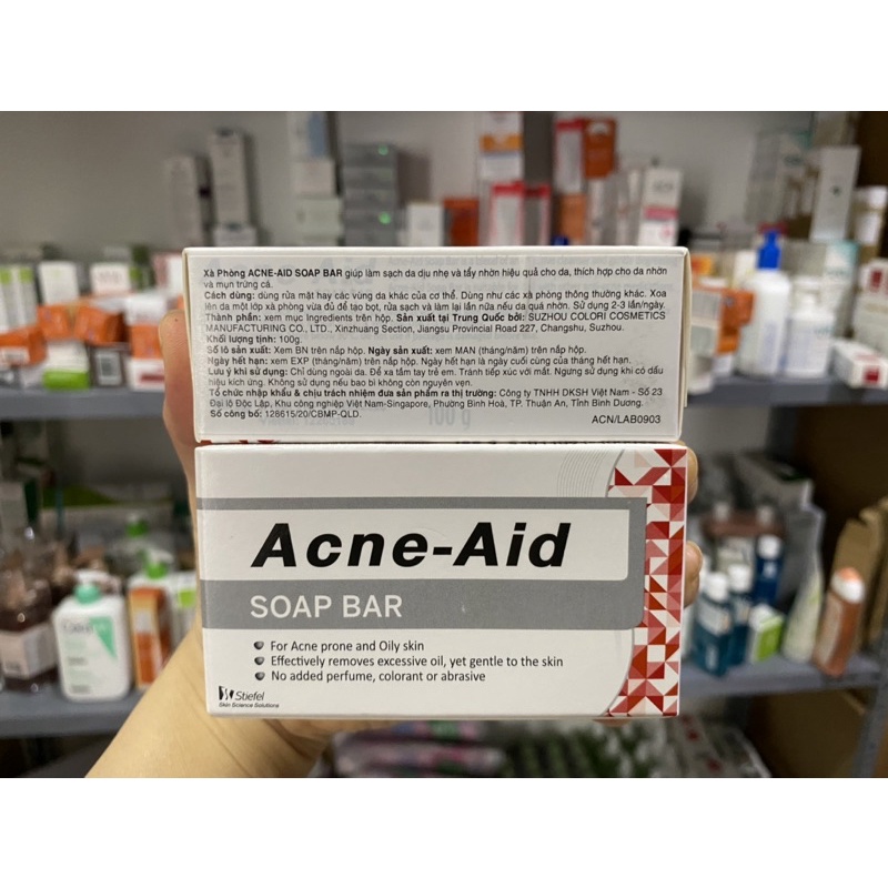 Xà phòng Acne-Aid Soap Bar Acne aid giúp làm sạch da dịu nhẹ