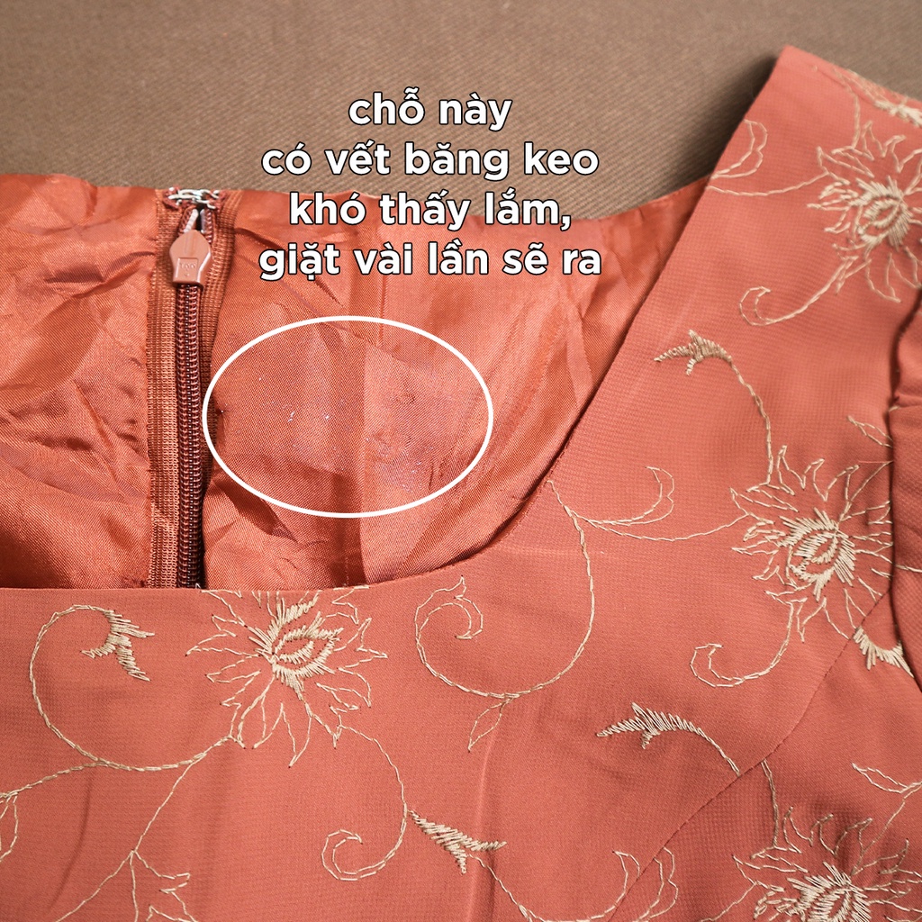 Đầm hoa thêu cổ vuông màu cam gạch
