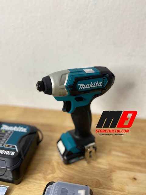 TD110DSYE Máy bắt vít 12V Makita