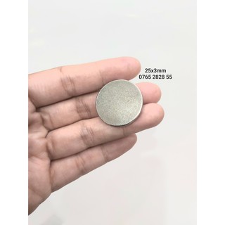Nam châm viên tròn 25x3mm (đường kính 25mm, dày 3mm)