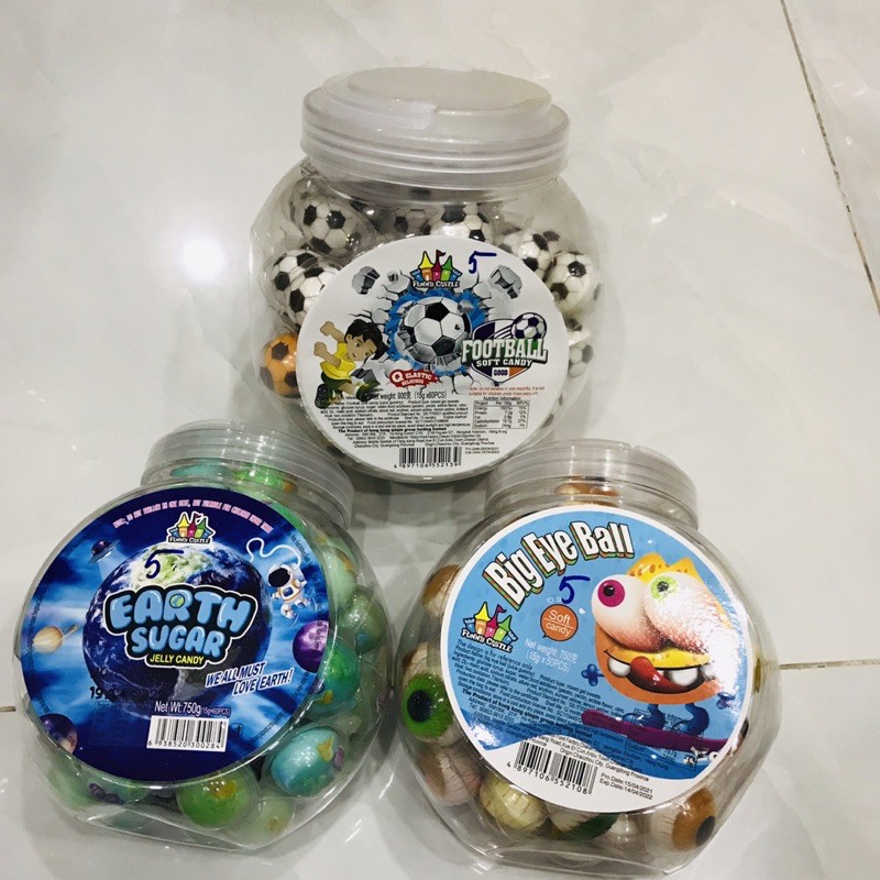 Hộp kẹo dẻo con mắt FUNNY CASTLE 50 cái x 15 gram