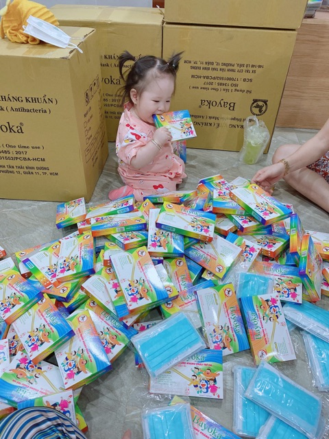 Khẩu trang trẻ em hộp 10 cái | BigBuy360 - bigbuy360.vn