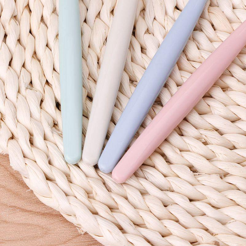 Bàn chải đánh răng 18cm