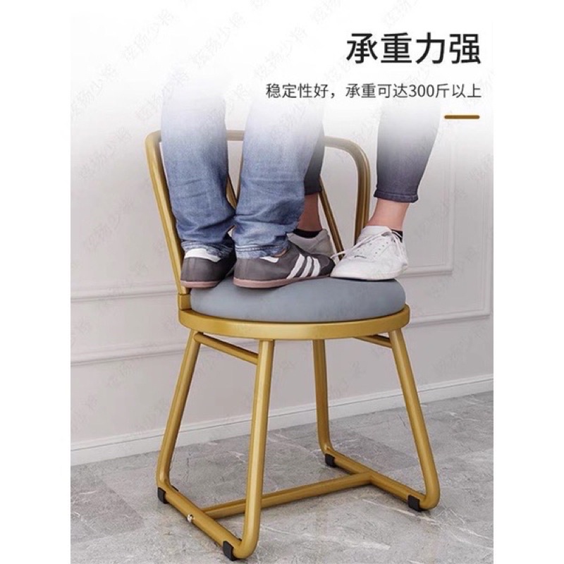Ghế ngồi bàn trang điểm ,bàn trà ,nall ,phu xăm  hàng sẵn