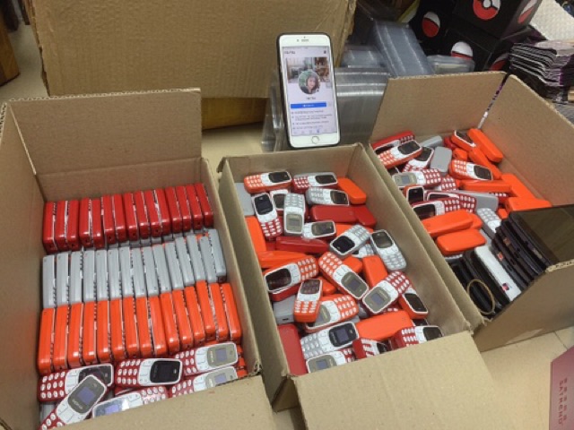 Điện thoại siêu nhỏ 2 sim lắp được thẻ nhớ | BigBuy360 - bigbuy360.vn