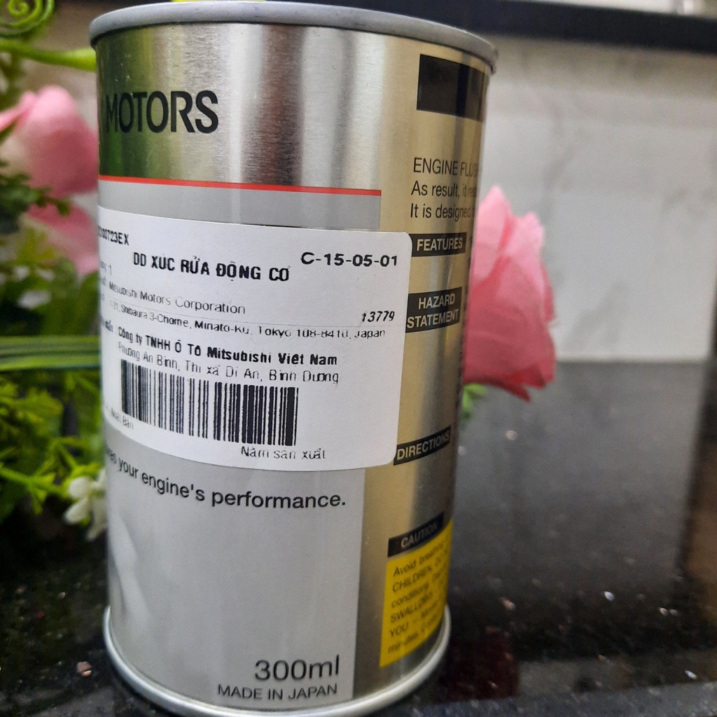 Dung dịch súc rửa động cơ xe Mitsubishi  chính hãng