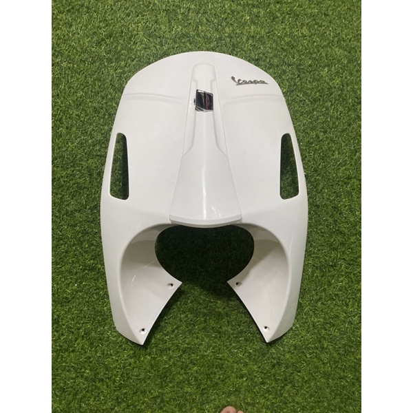Nhựa ốp đầu mặt trước xe máy điện Vespa