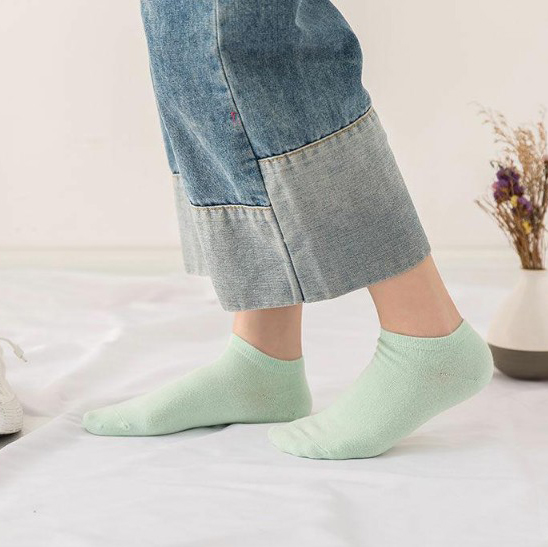 Đôi Tất Chân Cotton Thoáng Khí Chống Trượt Cho Nữ