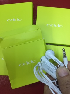 Tai nghe Oppo lưới sắt mới