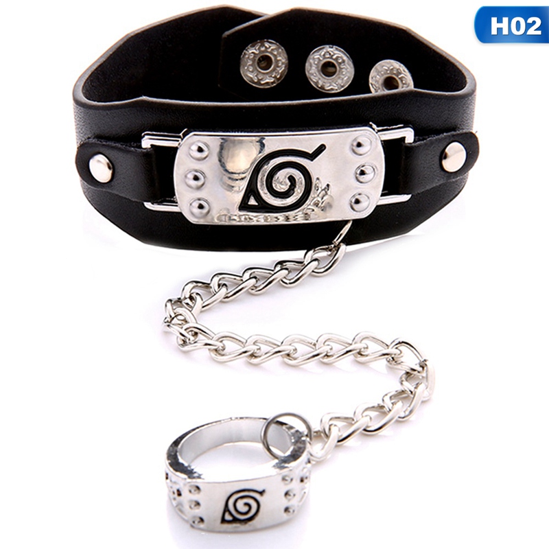 Anime Naruto/Attack on Titan/One Piece Leather Bracelet Punk Rivet Cosplay Bracelet