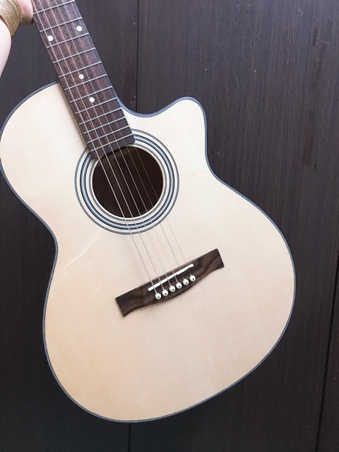 Đàn guitar Acoustic Gỗ Hồng Đào