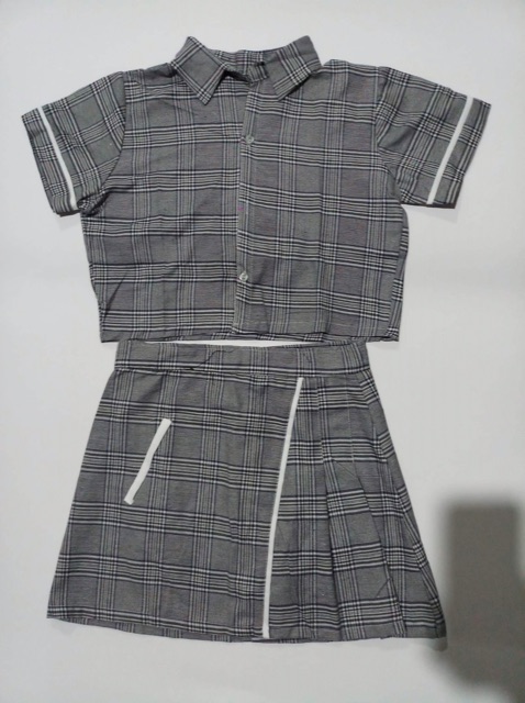 [Mã FAMARAL2 giảm 10K đơn 50K] Sét áo + cv kẻ karo TTY727