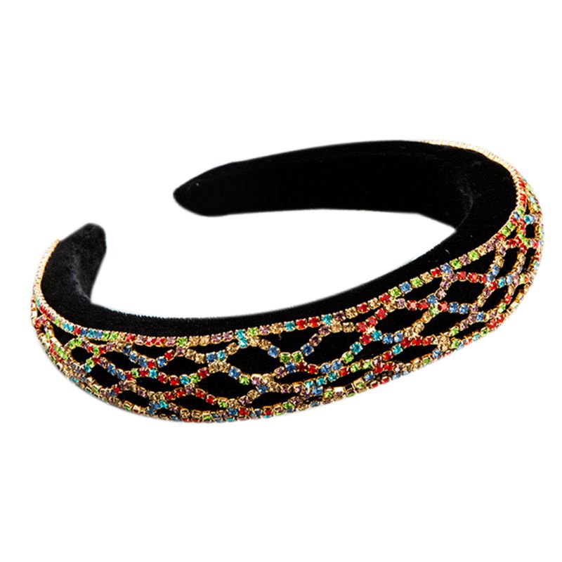 Khăn Choàng Nhung Đính Đá Lấp Lánh Phong Cách Baroque Cho Cô Dâu