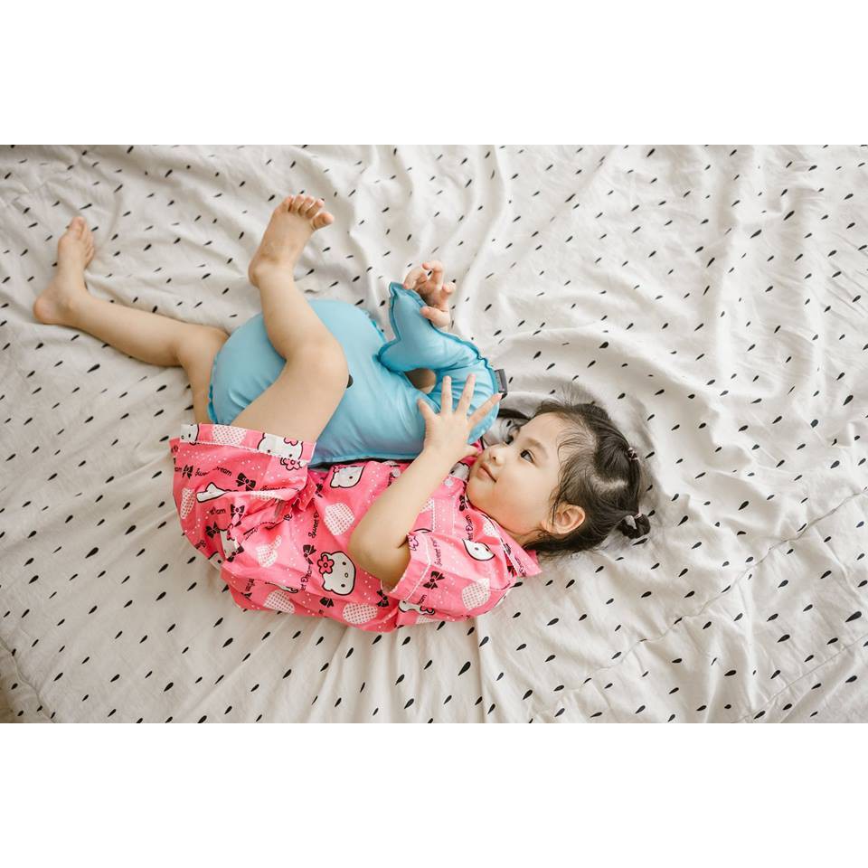 [Thanh lý] Bộ Pyjama bé gái vải cotton Hàn 2-6 tuổi (Kitty)